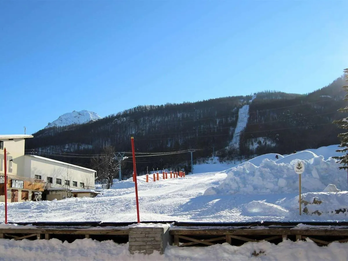Studio Montagne Pres Des Pistes Et Commerces - 4 Couchages - Parking Prive - Fr-1-330F-90 Serre Chevalier
