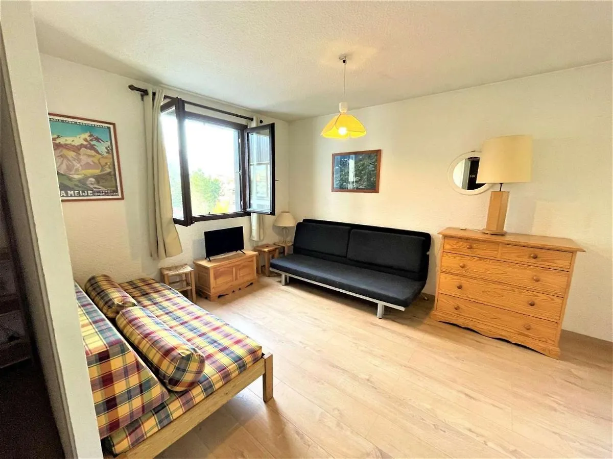 Apartment Studio Montagne Pres Des Pistes Et Commerces - 4 Couchages - Parking Prive - Fr-1-330F-90 Serre Chevalier