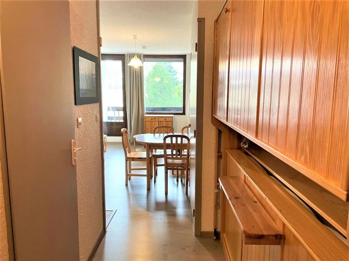 Studio Montagne Pres Des Pistes Et Commerces - 4 Couchages - Parking Prive - Fr-1-330F-90 Serre Chevalier Apartment