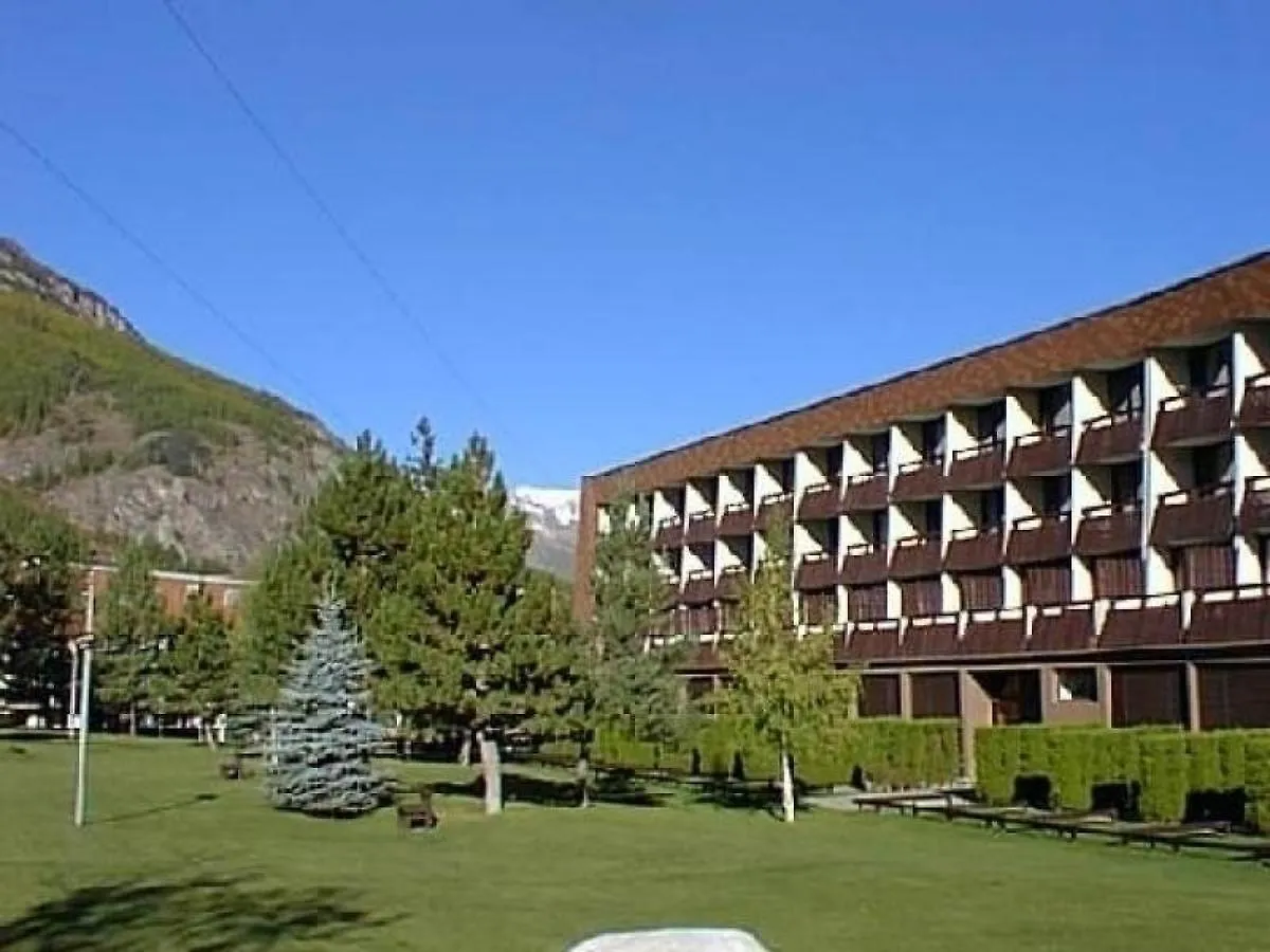 Studio Montagne Pres Des Pistes Et Commerces - 4 Couchages - Parking Prive - Fr-1-330F-90 Serre Chevalier