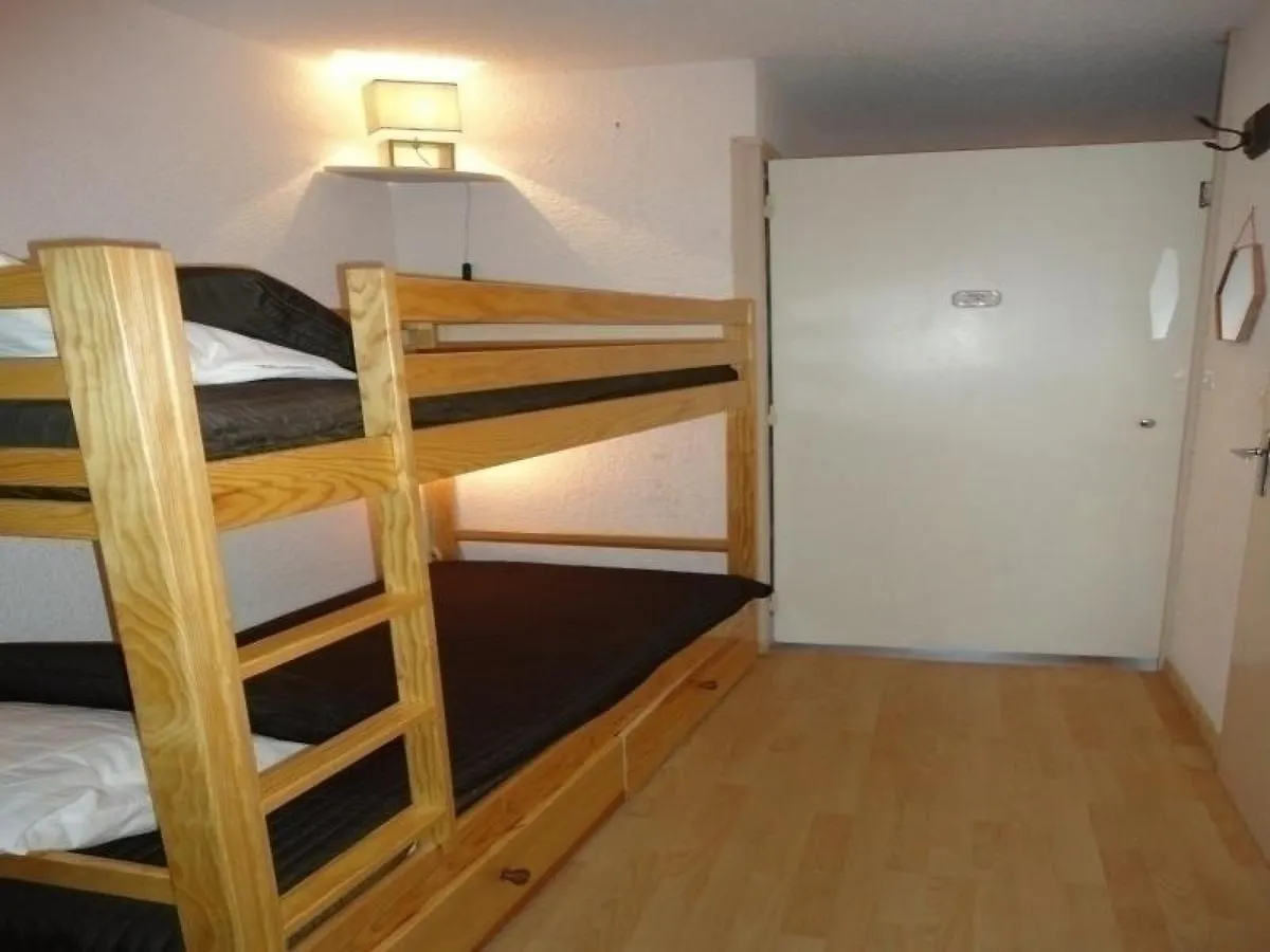 Apartment Studio Montagne Pres Des Pistes Et Commerces - 4 Couchages - Parking Prive - Fr-1-330F-90 Serre Chevalier